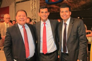 Da esquerda para a direita: Pastor Orcival Xavier, pastor Oseias Ribeiro e evangelista Denis Alves, durante a UMADEB 2014.